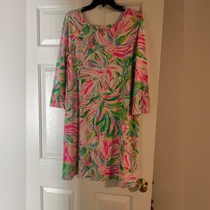 XL flattering Lily Pulitzer dress
